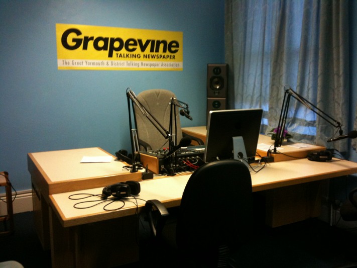 The readers desk in front of the presenter